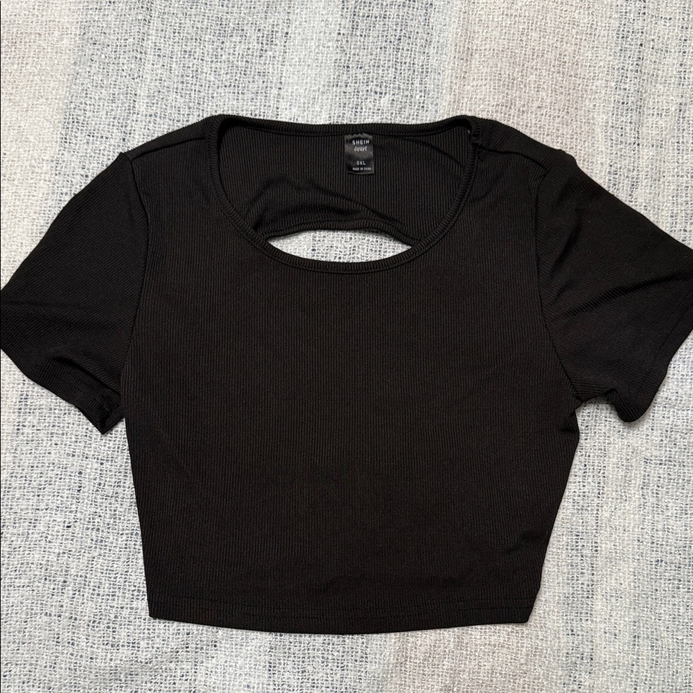 SHEIN Black Ribbed Short Sleeve Cutout Crop Top
